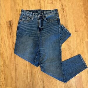Old Navy Women's Blue Straight Leg Jeans